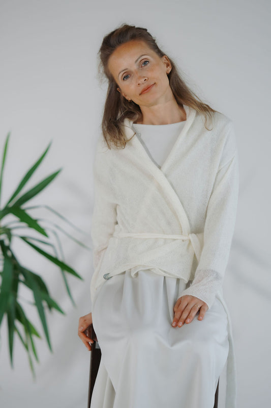 Kid mohair and silk short cardigan with belt