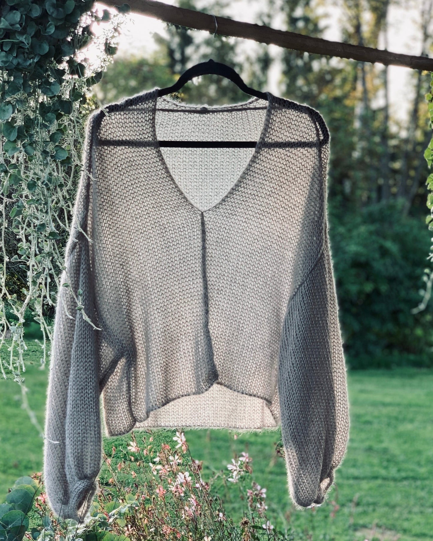 Kid Mohair & Silk Thick Sweater with Balloon Sleeves & Front Seam