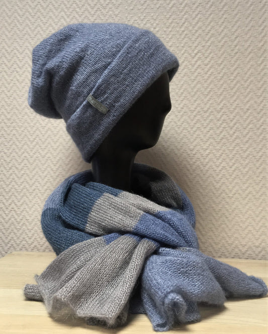 Blue breathable kid mohair & silk winter beannie with cuff