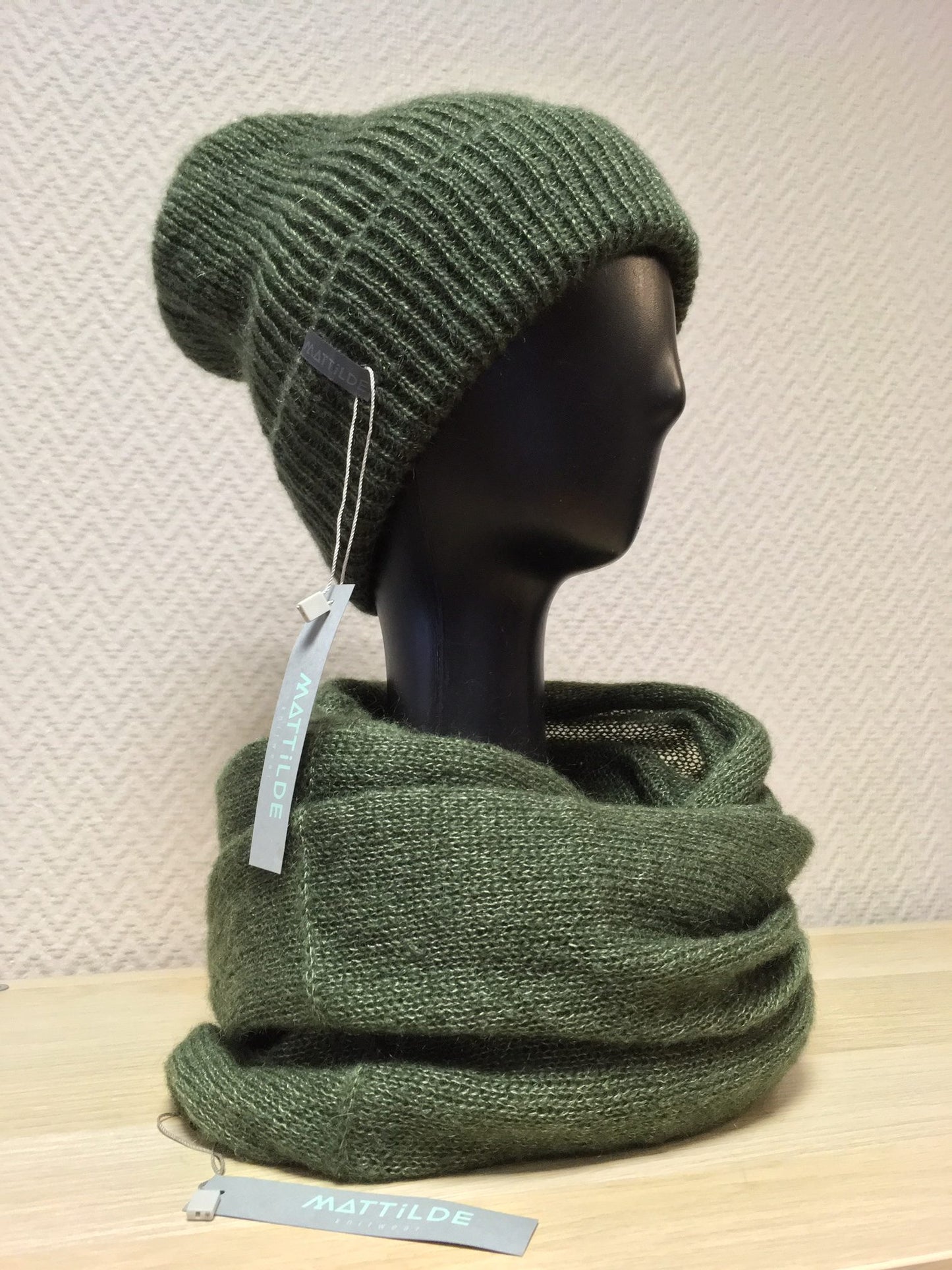 Kid Mohair & Silk Ribbed Beanie