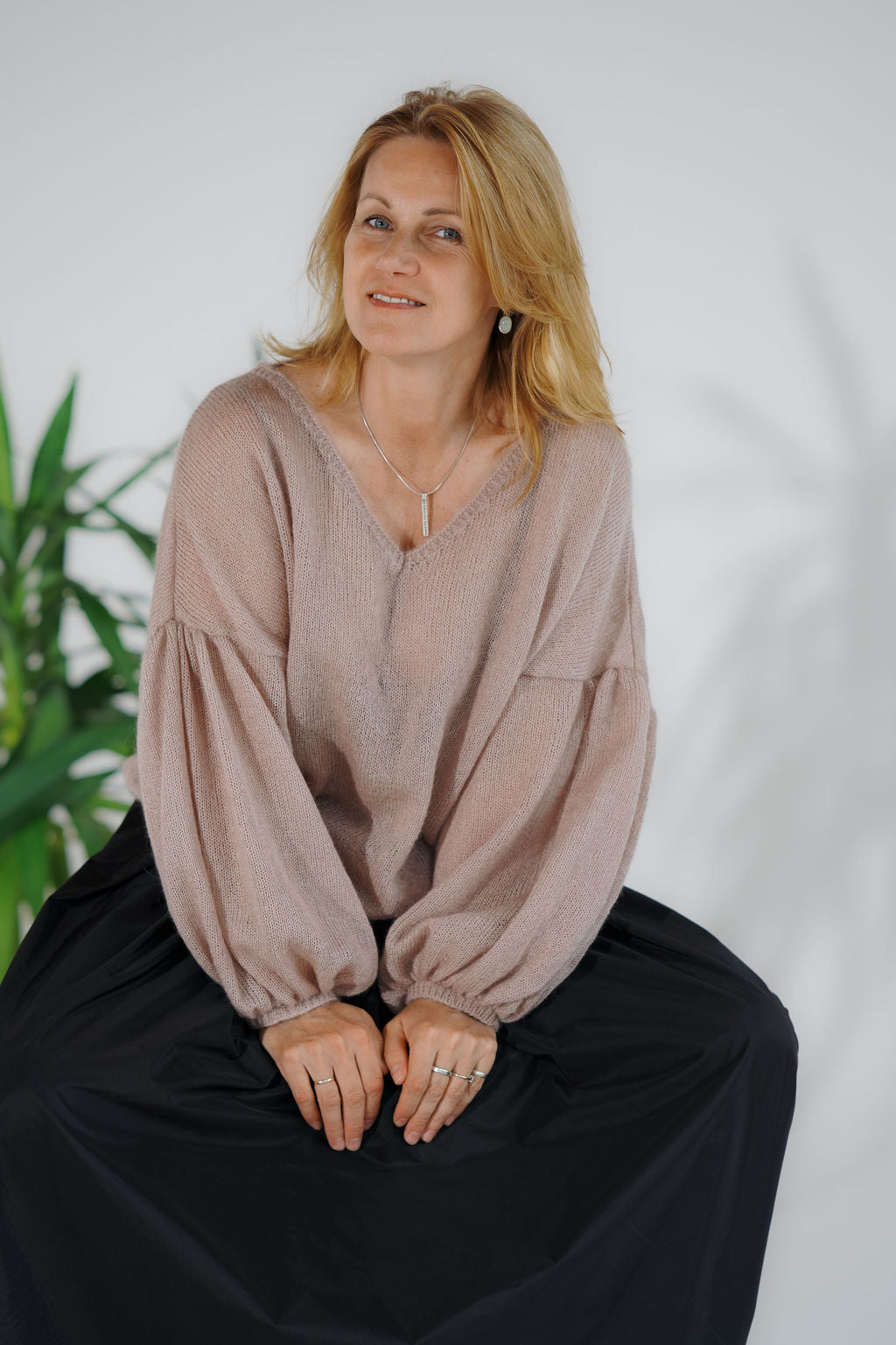 Women’s kid mohair and silk V-neck sweater with flowing extra-wide sleeves