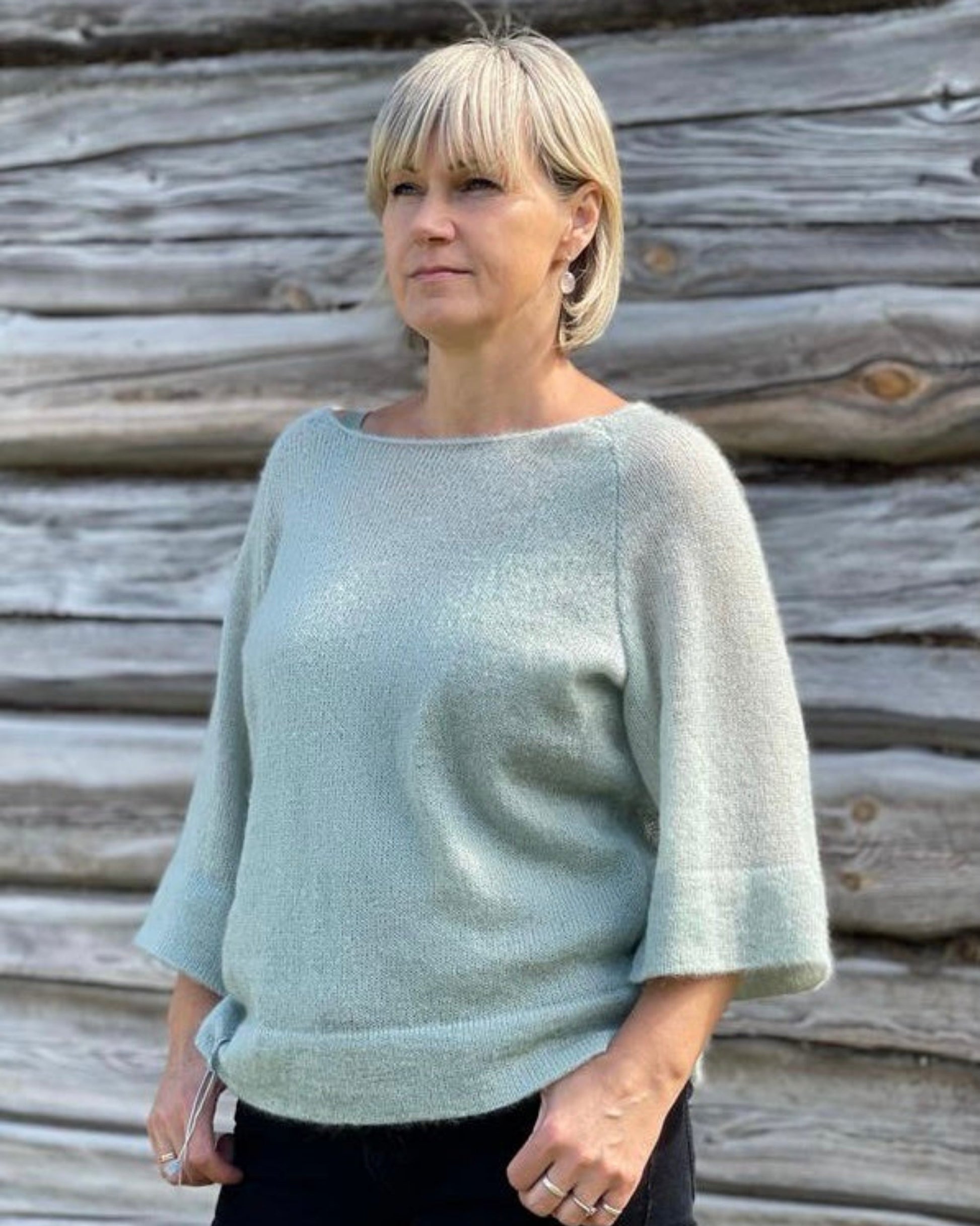 Women’s knitted kid mohair and silk raglan sweater with elbow-length sleeves