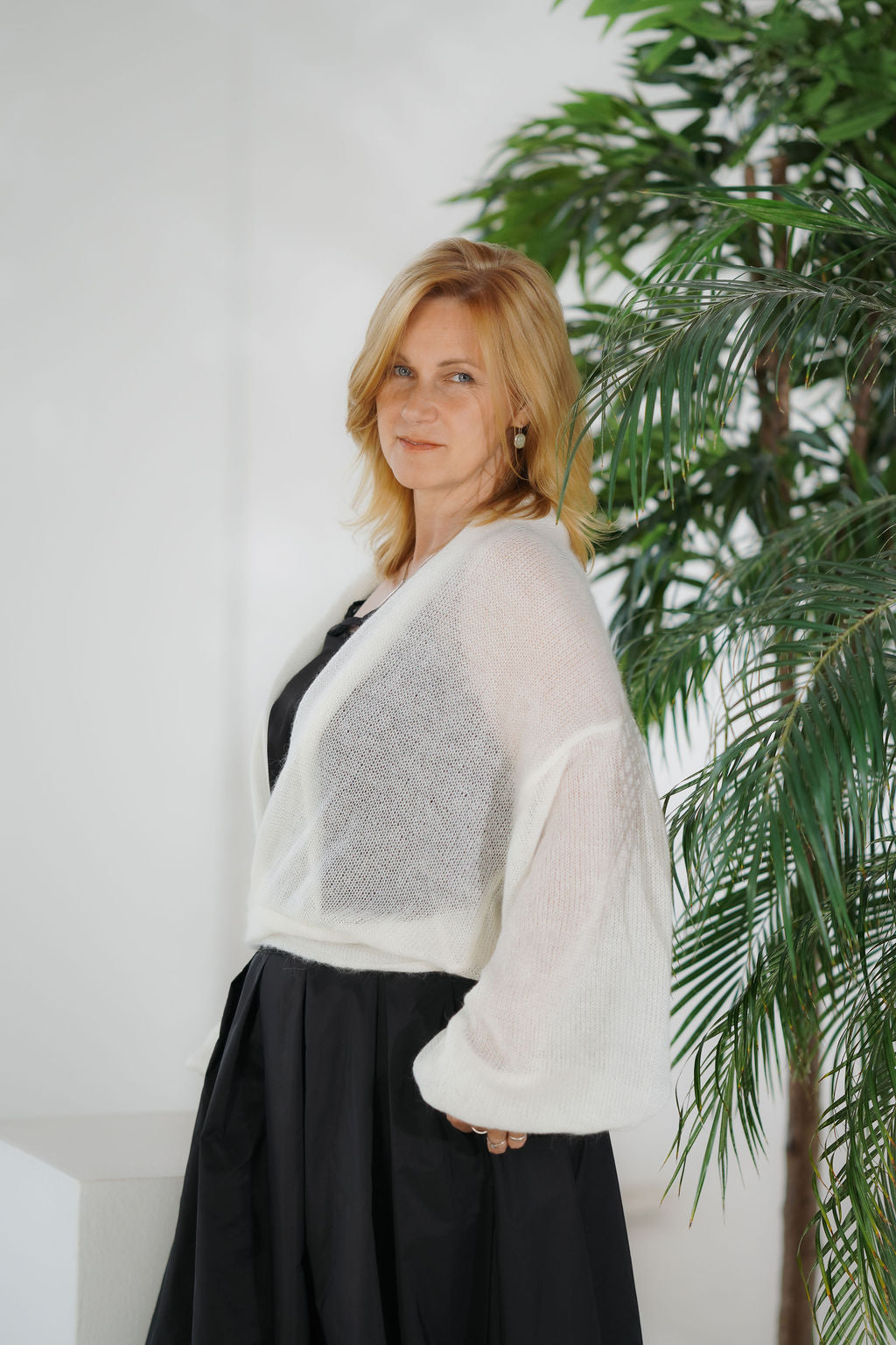White kid mohair and silk cropped wrap cardigan
