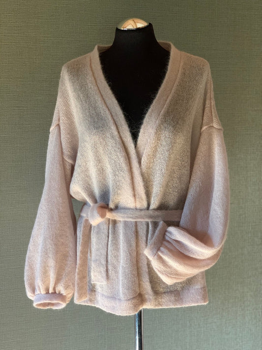 Kid Mohair & Silk Short V-neck Cardigan with Full Sleeves & Belt