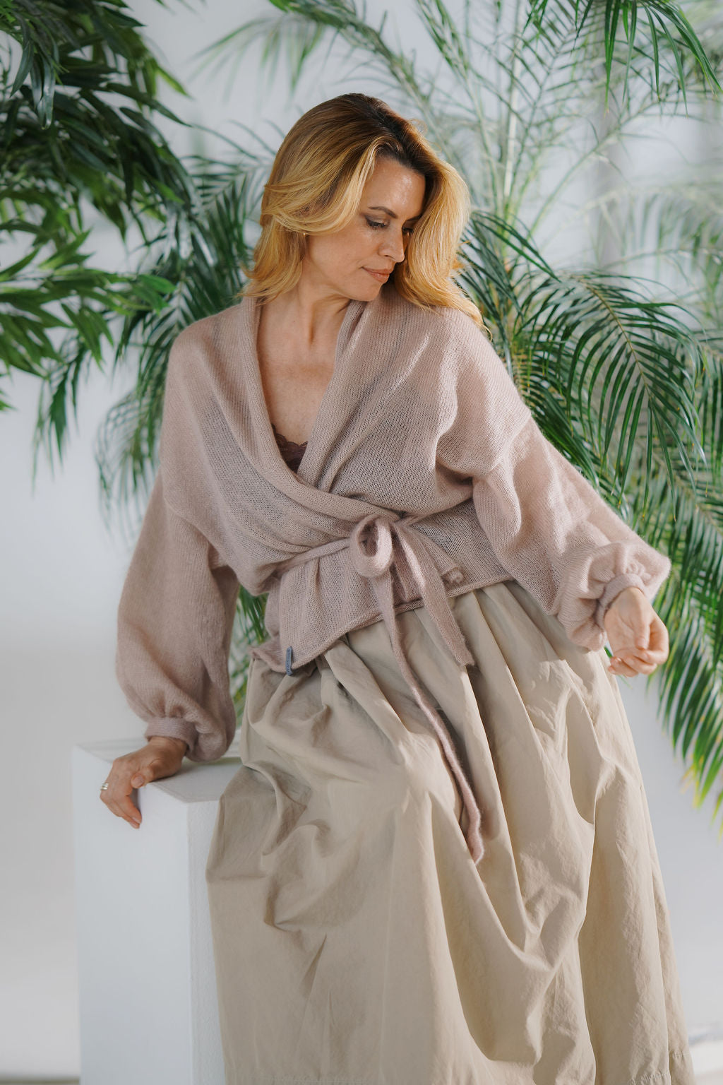 Kid mohair and silk cardigan with belt and balloon sleeves