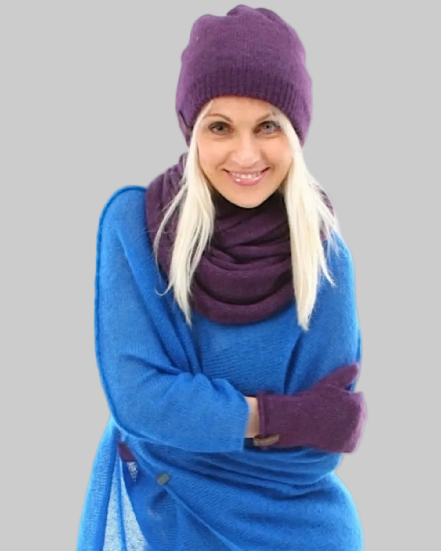 Soft knit texture in kid mohair & silk