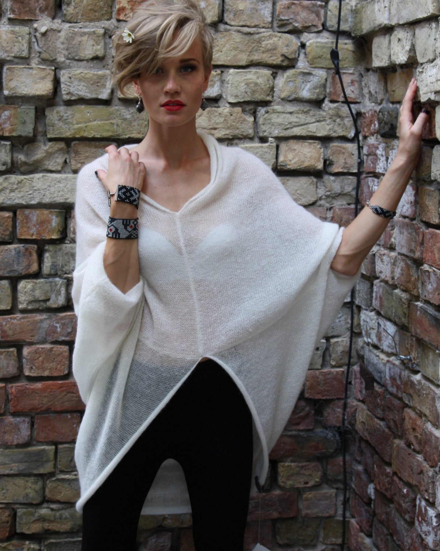 White premium handmade envelope sweater in kid mohair & silk