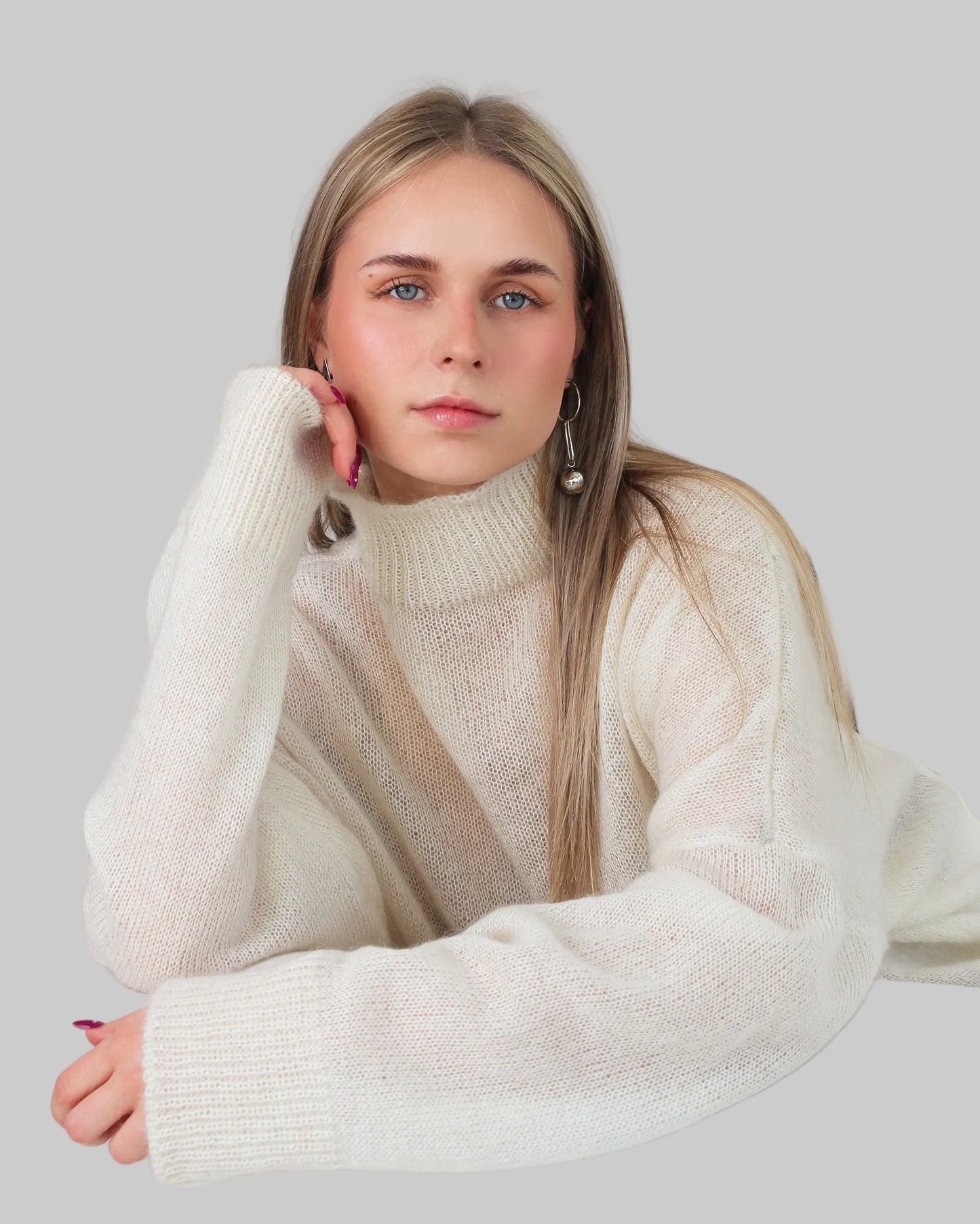 Soft knit texture in kid mohair & silk
