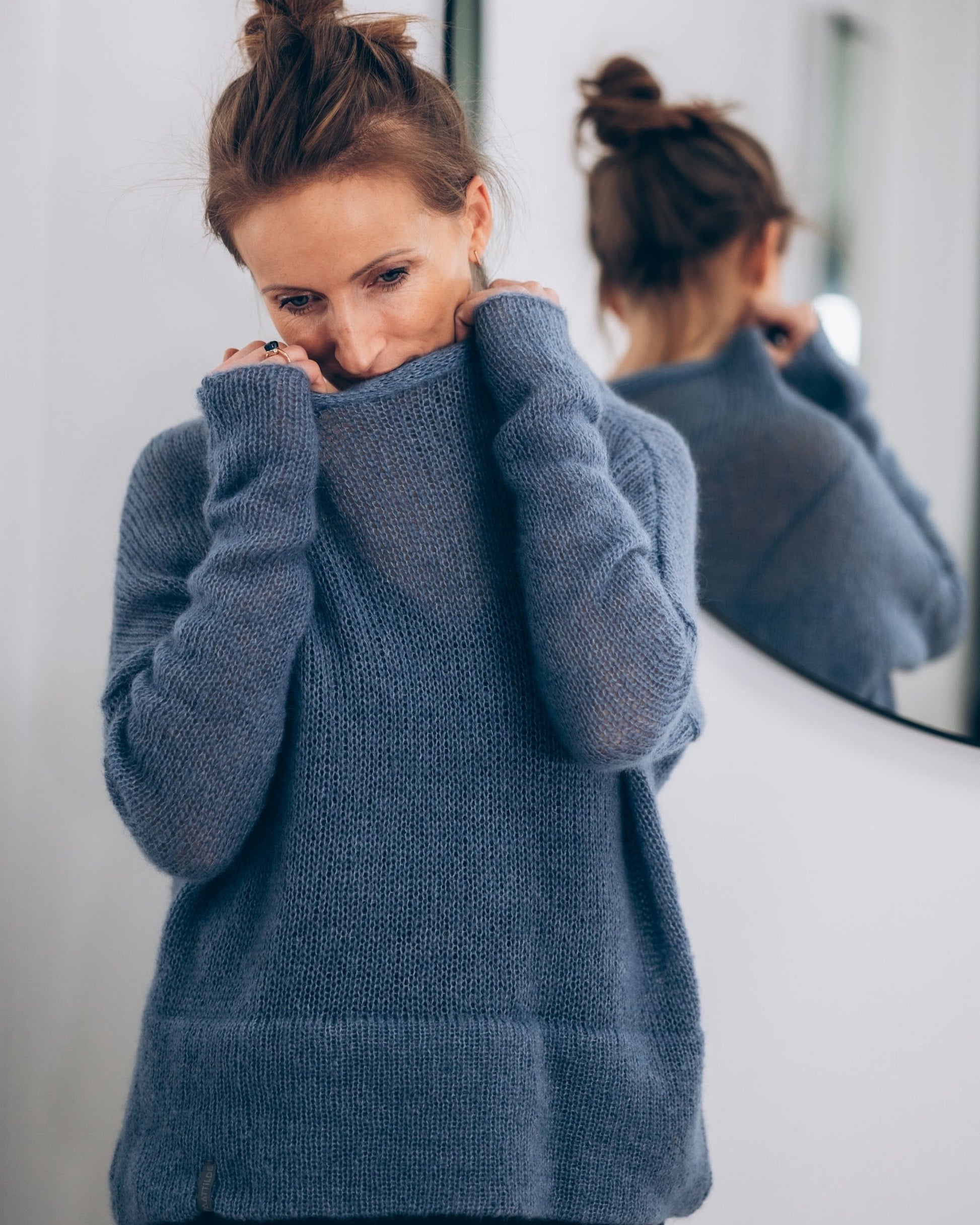 Blue soft knit texture in thick kid mohair & silk