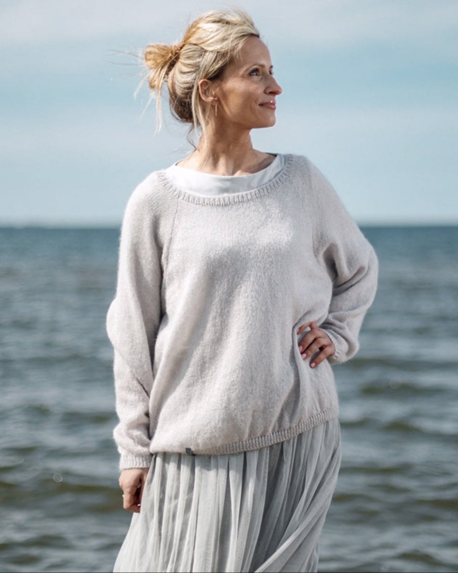 Soft knit texture in kid mohair & silk