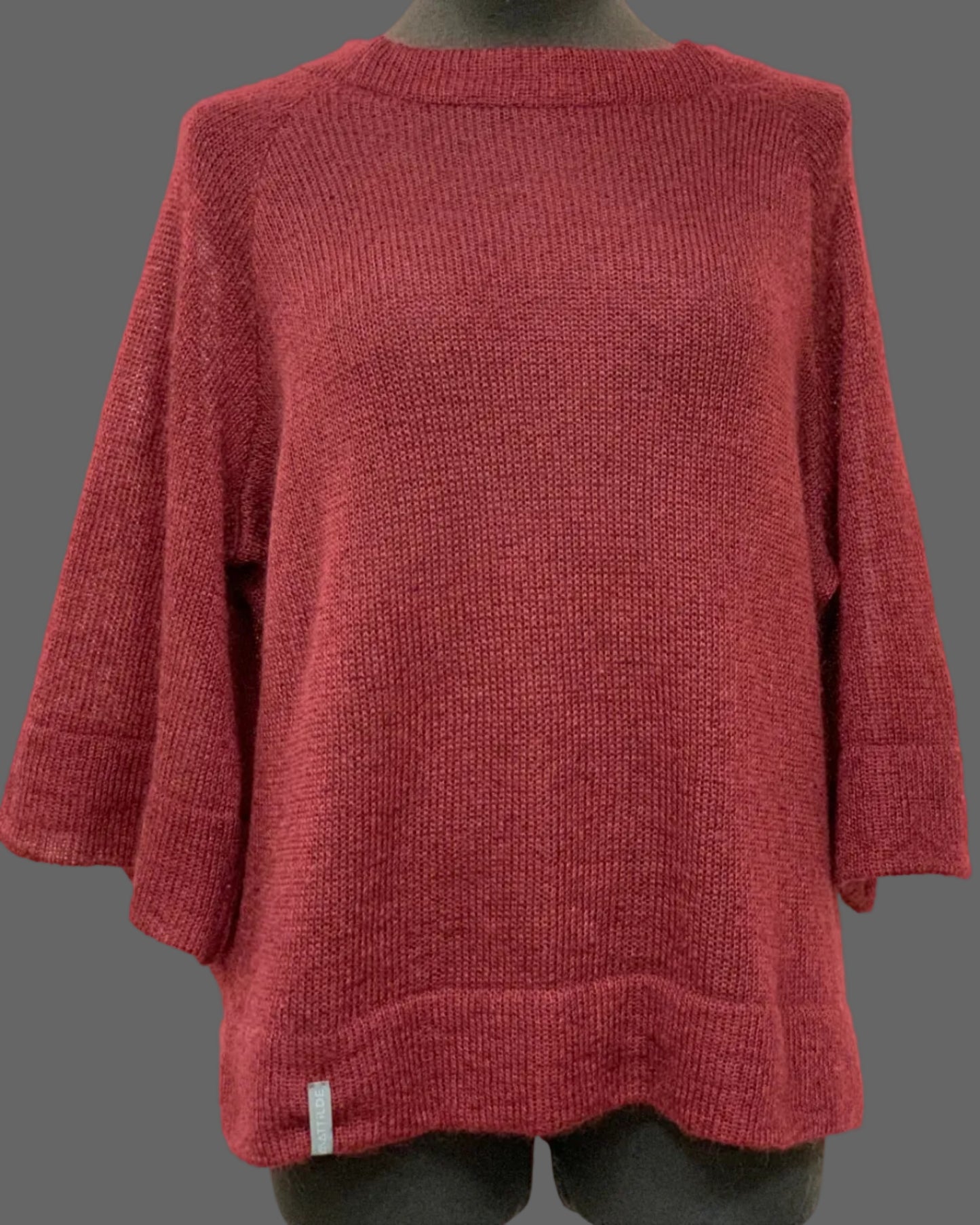 Kid Mohair & Silk Raglan Sweater with 3/4 Sleeves and Double-Hem Finish