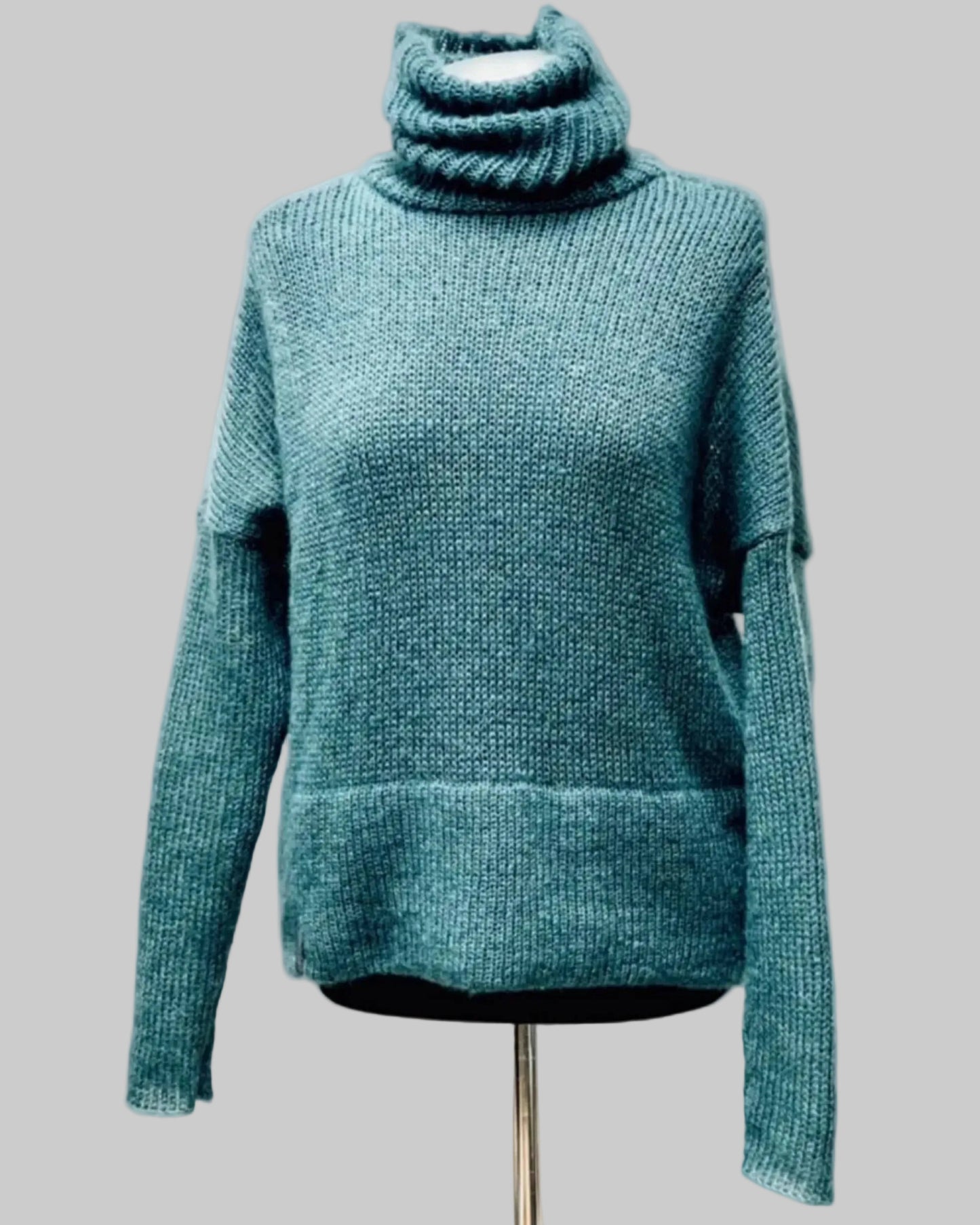 Kid Mohair & Silk Thick Turtleneck Sweater with Wide Double-Hem Finish