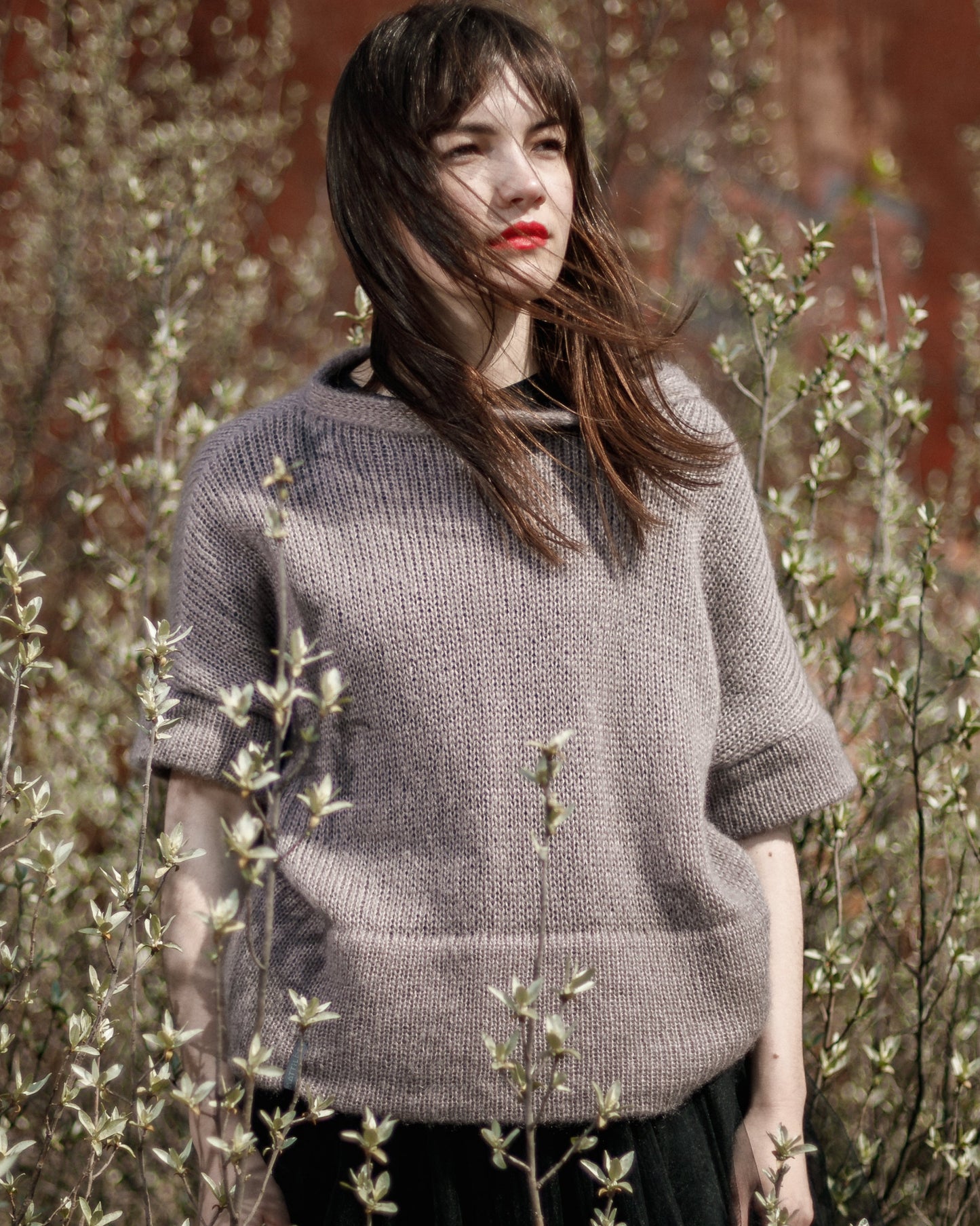 Kid Mohair & Silk Thick Sweater with Short Sleeves and Double-Hem Finish
