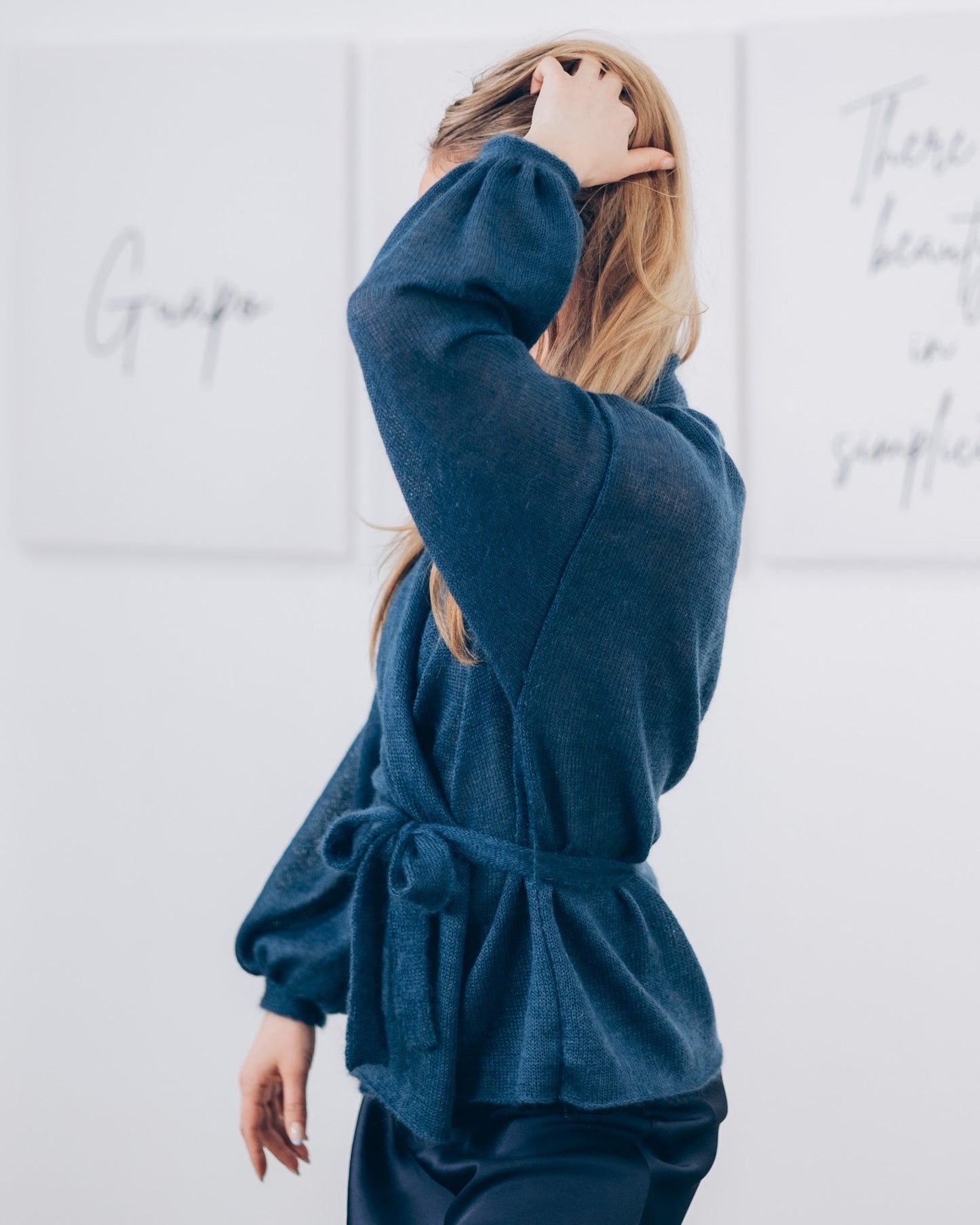 Kid Mohair & Silk Short Cardigan with Full Sleeves & Belt