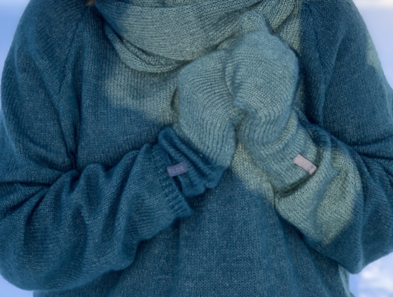 49C41F5B-5C4F-45FD-ACE3-247570499703