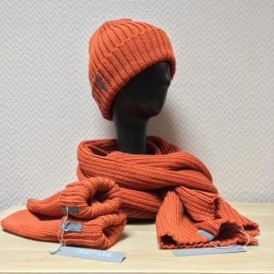 Classic Merino Scarf
